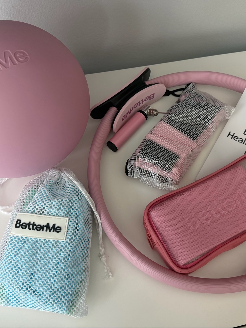 Better me Pilates Essential Kit - Raspberry Pink - Picture 7 of 11